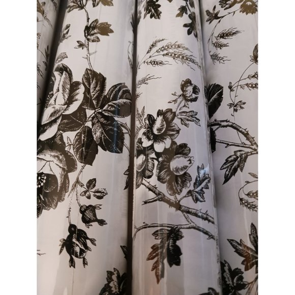 NEW!! BLACK & WHITE FLORAL CONTACT PAPER (6 rolls) - Picture 3 of 8